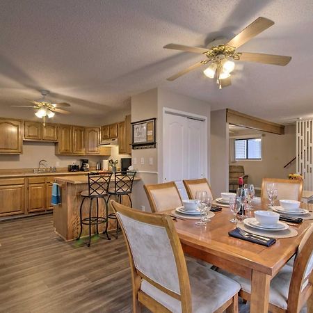 On-The-Water Retreat With Dock Pet Friendly! Villa Lake Ozark Kültér fotó